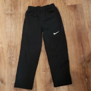 Nike boys pants, size 6, black